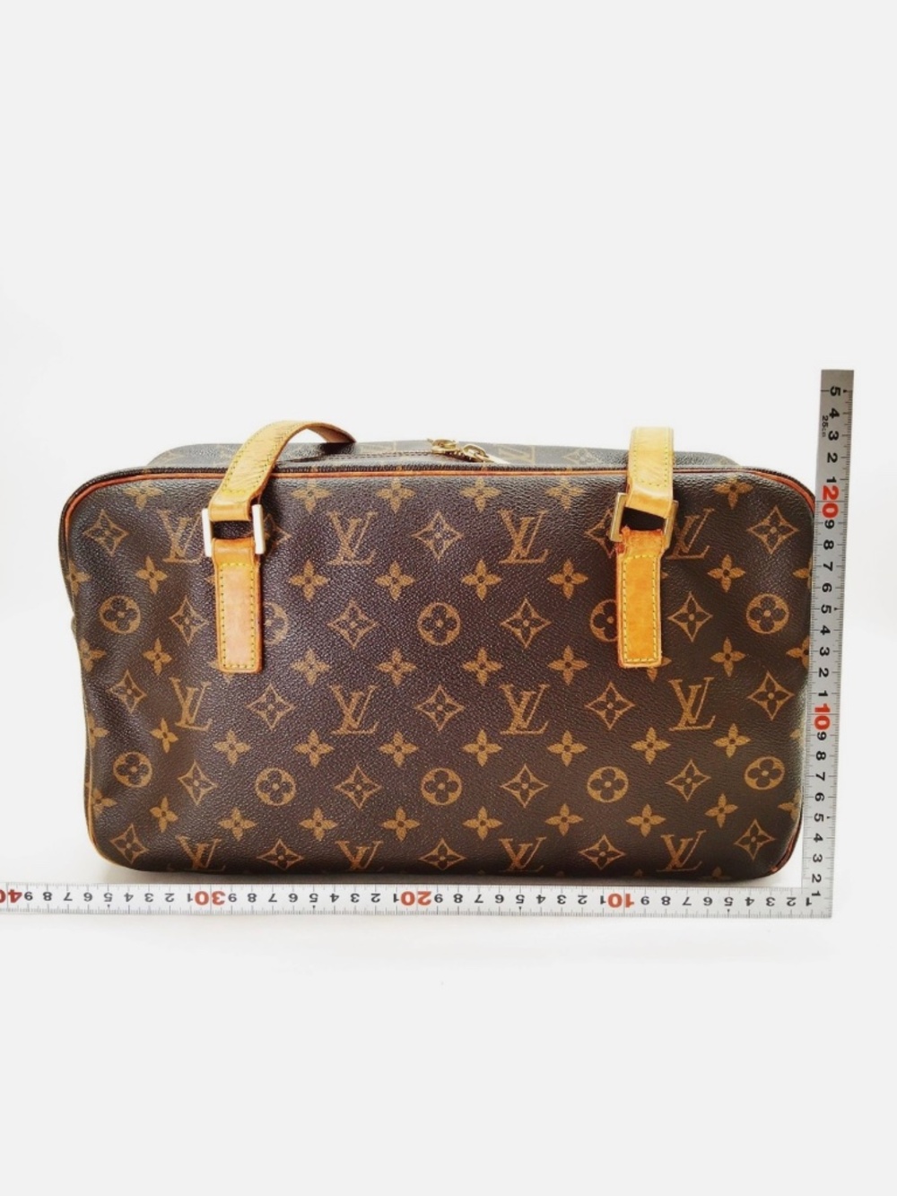 Louis Vuitton Cite GM Monogram Shoulder Bag M51181 Authentic Made in France - Picture 2 of 9